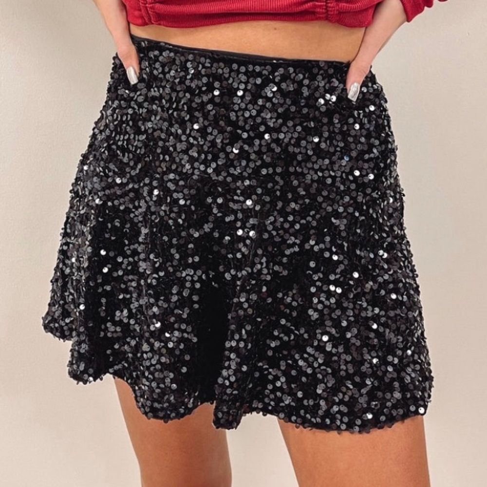 Sequin black mini skirt
